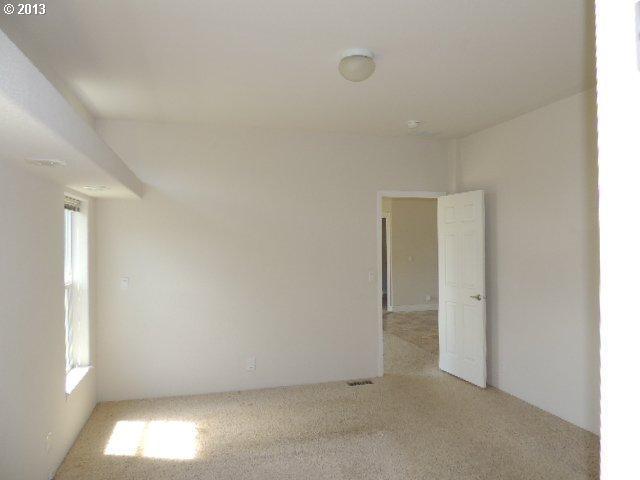 1372 Oxyoke Road Grants Pass, OR 97526 - Photo 8 of 16