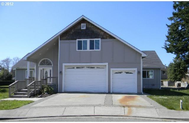 1008 Ruth Lane Brookings, OR 97415 - Photo 1 of 16 Gallery Image 1