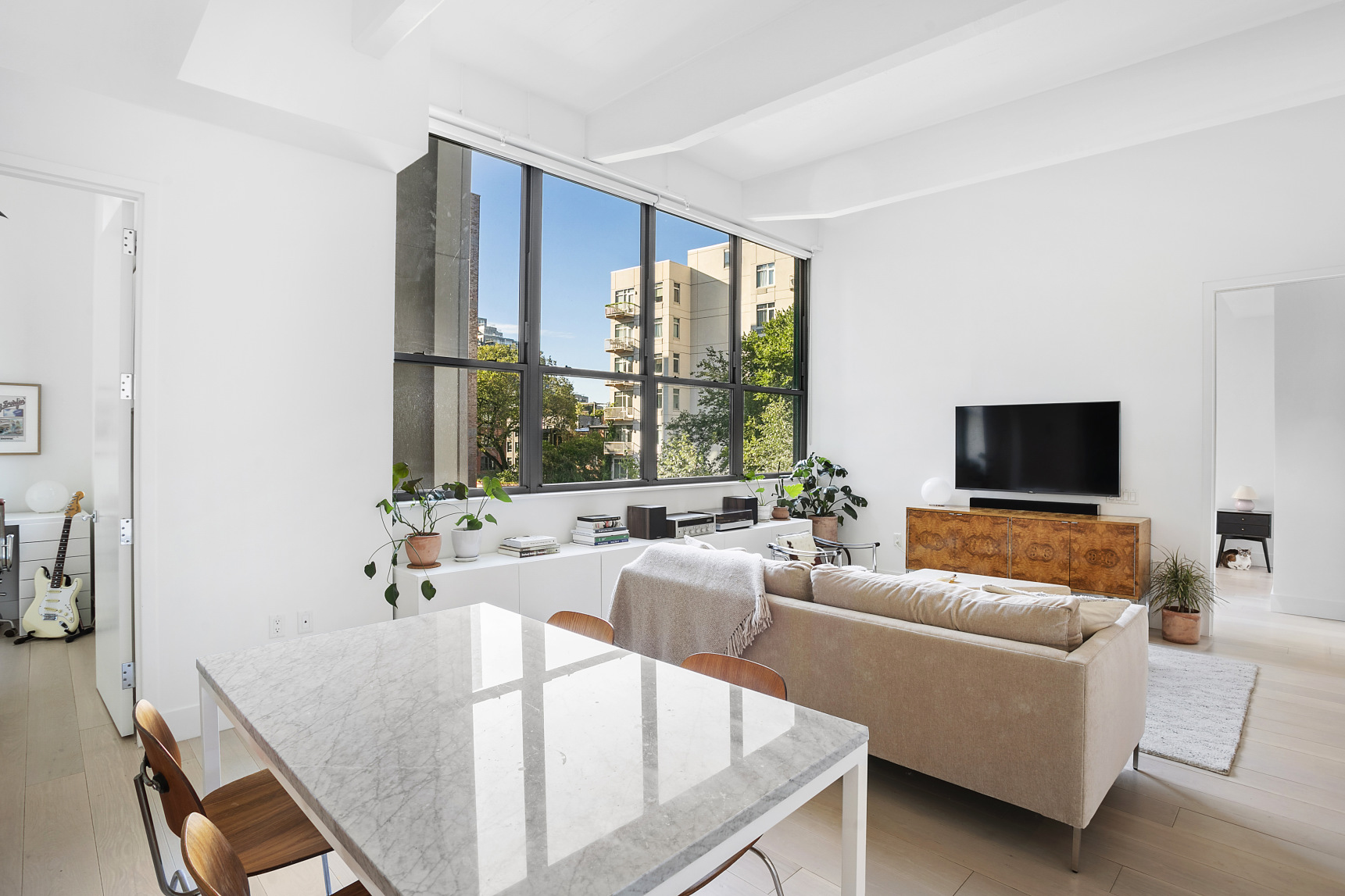 338 Berry Street, Unit 3B Brooklyn, NY 11249 - Photo 2 of 17