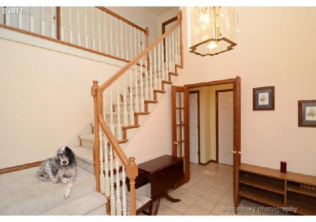 11355 Northwest Reeves Street Portland, OR 97229 - Photo 4 of 16 Gallery Image 4