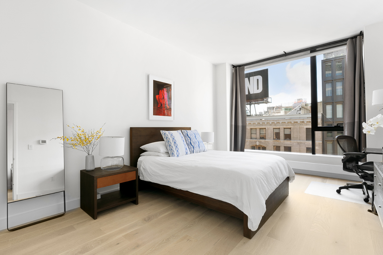 255 Hudson Street, Unit 7C Manhattan, NY 10013 - Photo 4 of 8