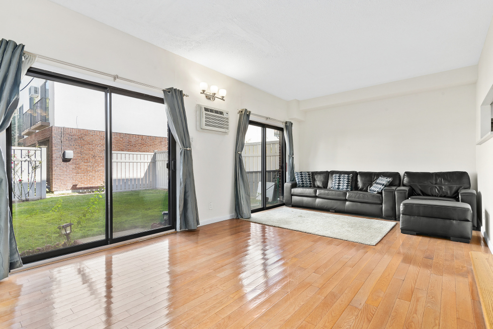 128-03 Pearl Road, Unit 23C Queens, NY 11356 - Photo 2 of 8