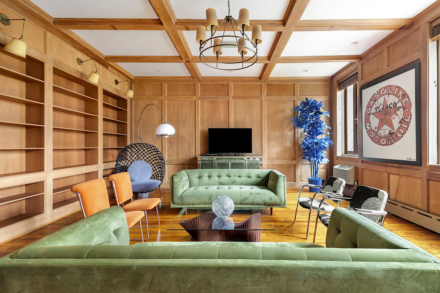 181 Christopher Street, Unit PH Manhattan, NY 10014 - Photo 5 of 17