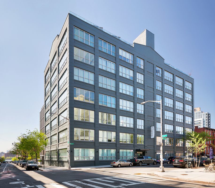 338 Berry Street, Unit 3B Brooklyn, NY 11249 - Photo 15 of 17