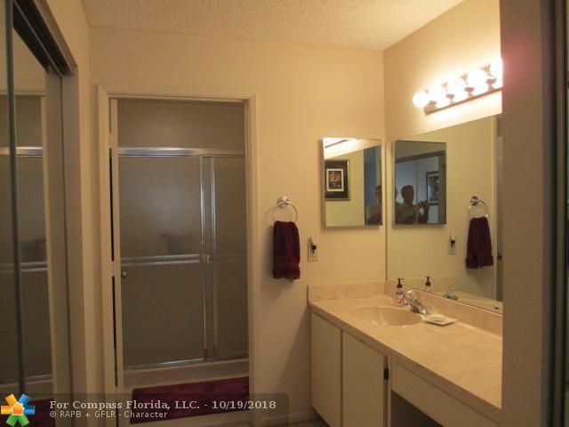 Whisper Walk Boca Raton, FL 33496 - Photo 13 of 18