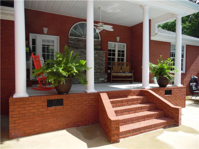 130 Fairway Circle Loretto, TN 38469 - Photo 10 of 25