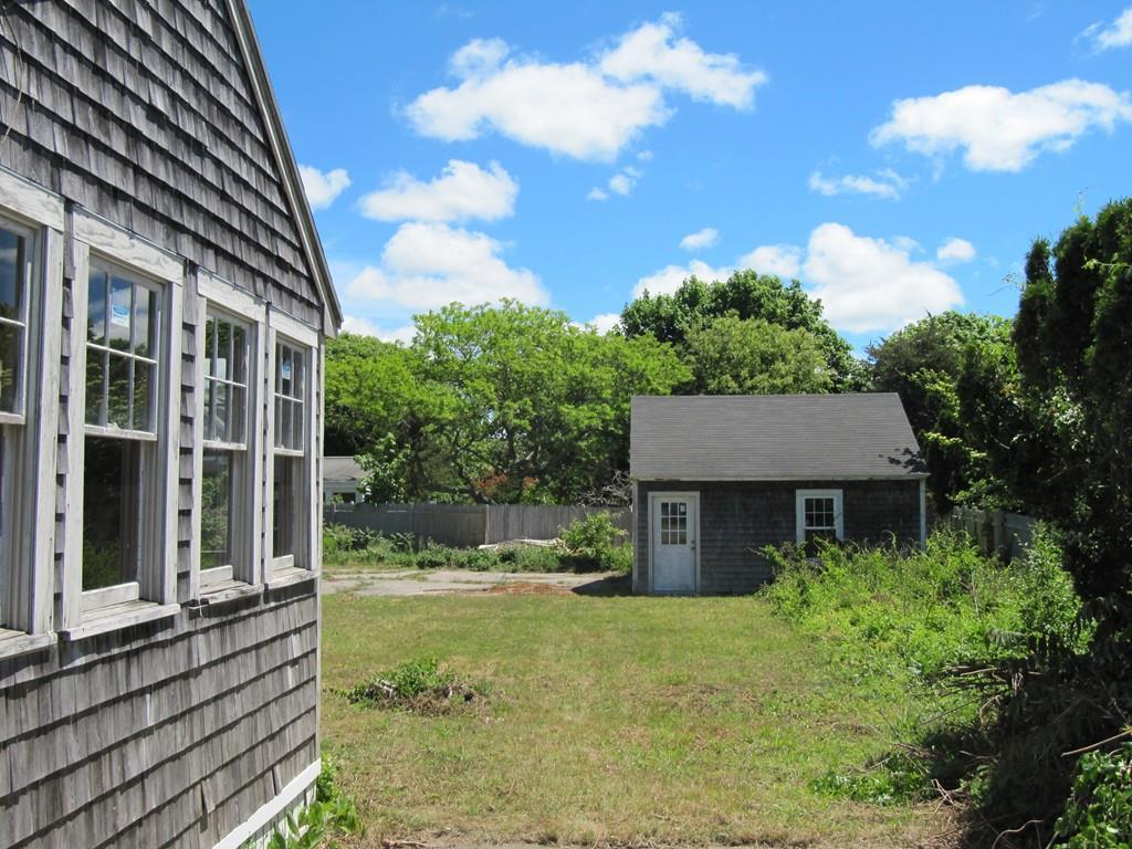 33 Pleasant Street Dennis, MA 02639 - Photo 4 of 5