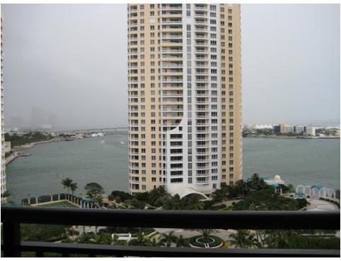 540 Brickell Key Drive, Unit 1804 Miami, FL 33131 - Photo 4 of 18