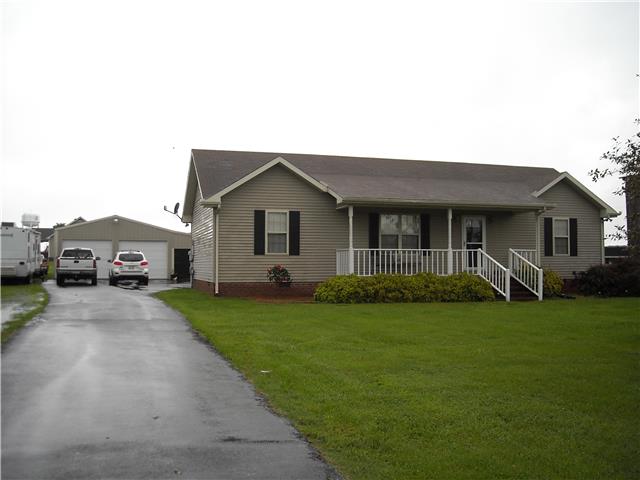 253 Garrett Road Lafayette, TN 37083 - Photo 3 of 25