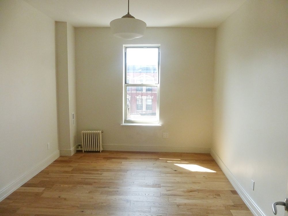 320 St Nicholas Avenue, Unit 1F Manhattan, NY 10027 - Photo 1 of 4