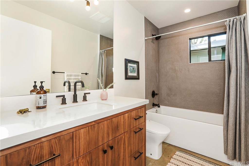 945 Jane Place Pasadena, CA 91105 - Photo 24 of 33