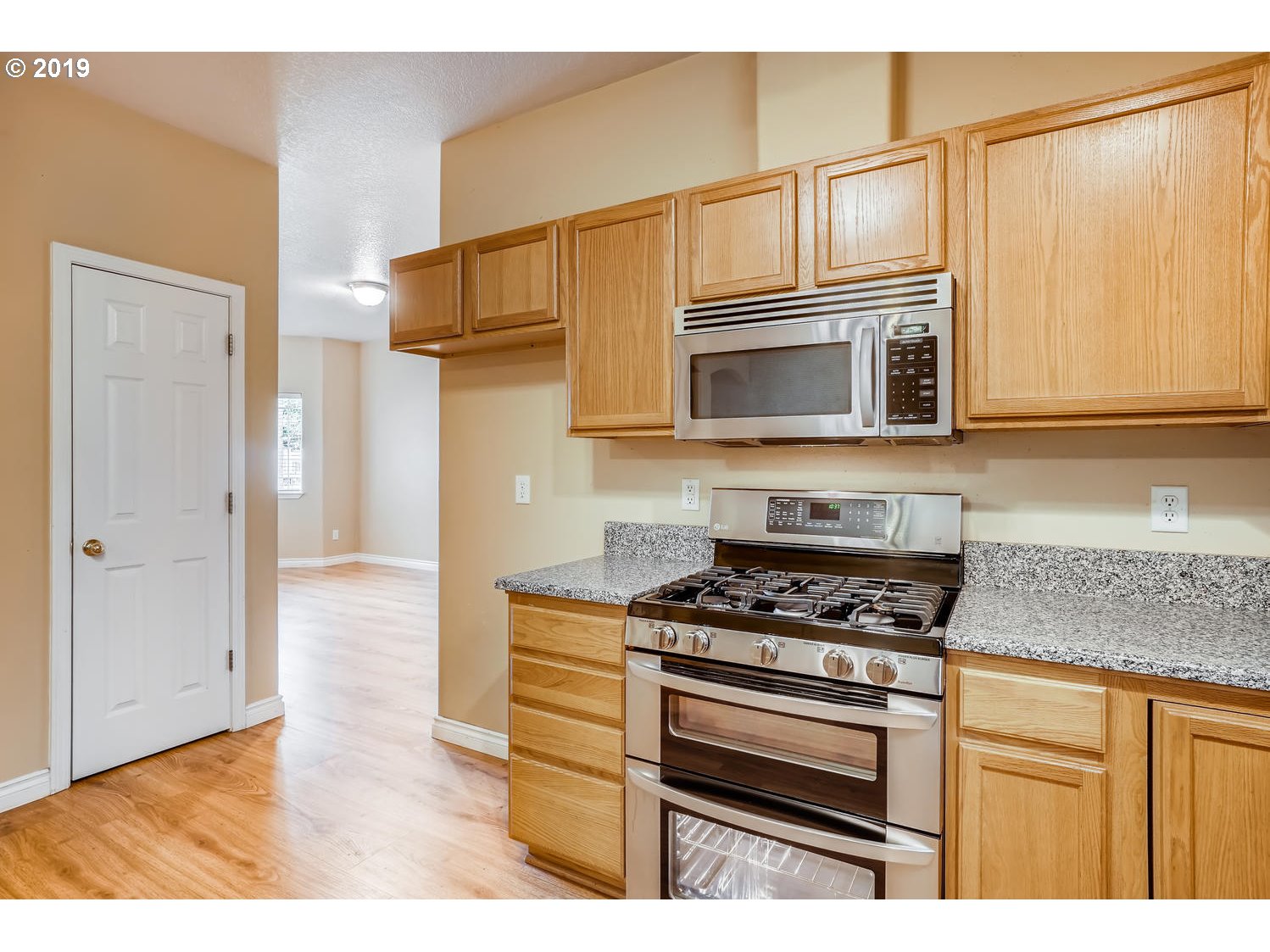3340 Northwest Pacific Rim Drive Camas, WA 98607 - Photo 8 of 25 Gallery Image 8
