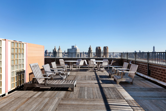 Nevada Towers 2025 Broadway, Manhattan, NY 10023 - Photo 5 of 6