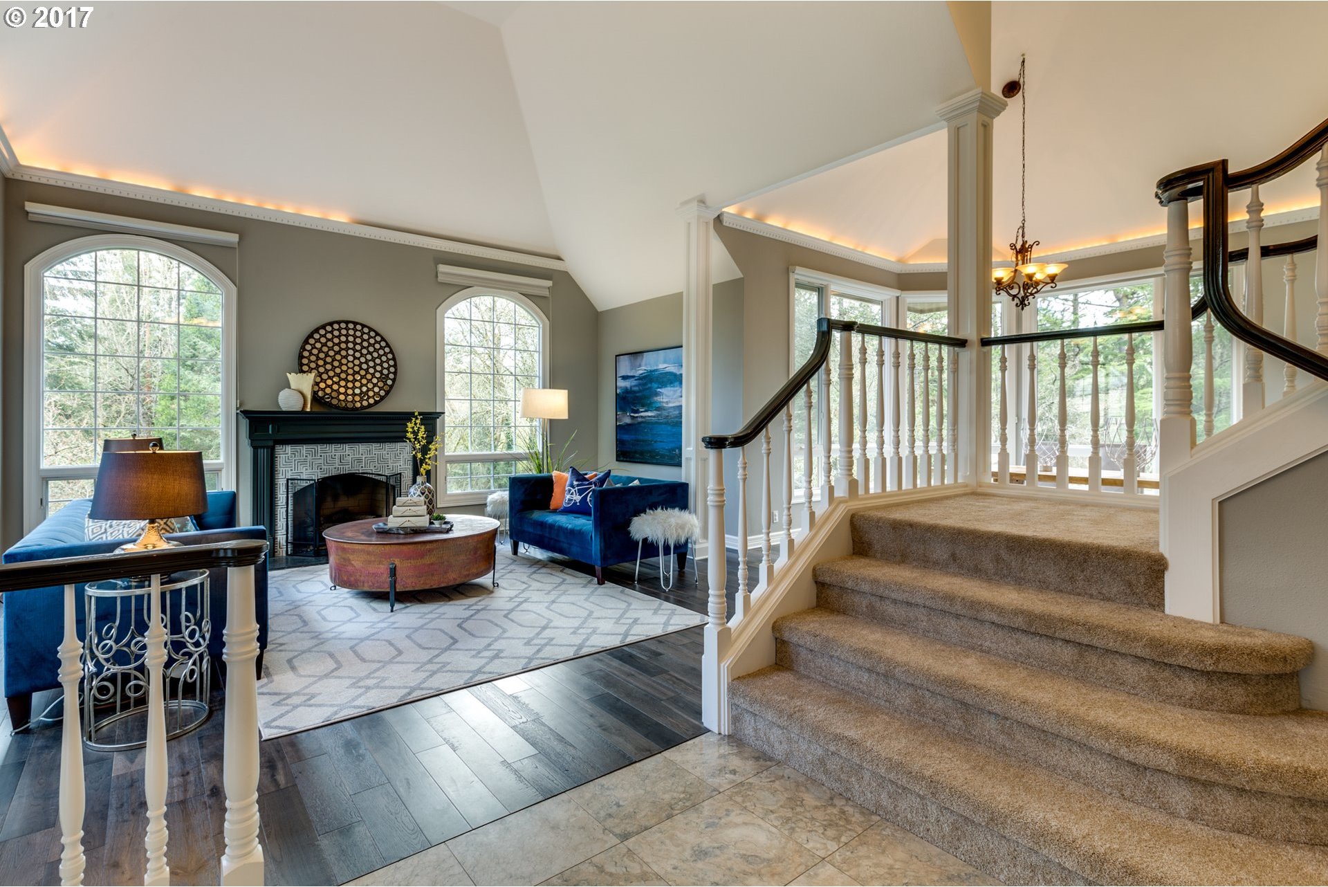 4326 Southwest 55th Place Portland, OR 97221 - Photo 3 of 32 Gallery Image 3
