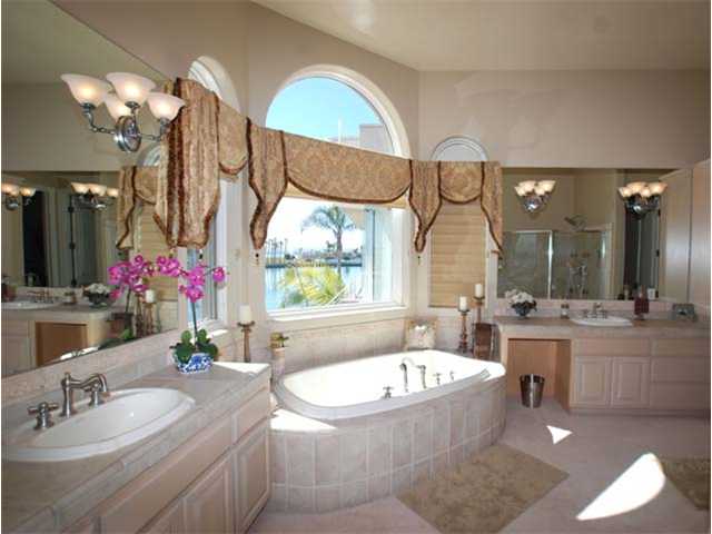 5 Green Turtle Road Coronado, CA 92118 - Photo 5 of 15
