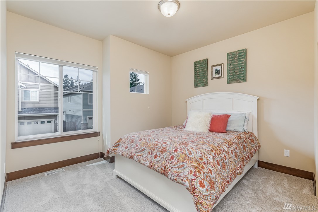 433 203rd Place Southeast Bothell, WA 98012 - Photo 18 of 24