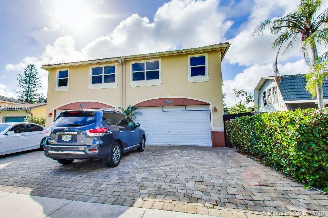 3950 Simms Street, Unit 3950 Hollywood, FL 33021 - Photo 2 of 31