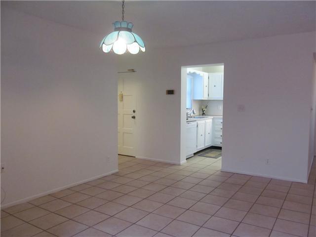 301 North Pine Island Road, Unit 110 Plantation, FL 33324 - Photo 2 of 10