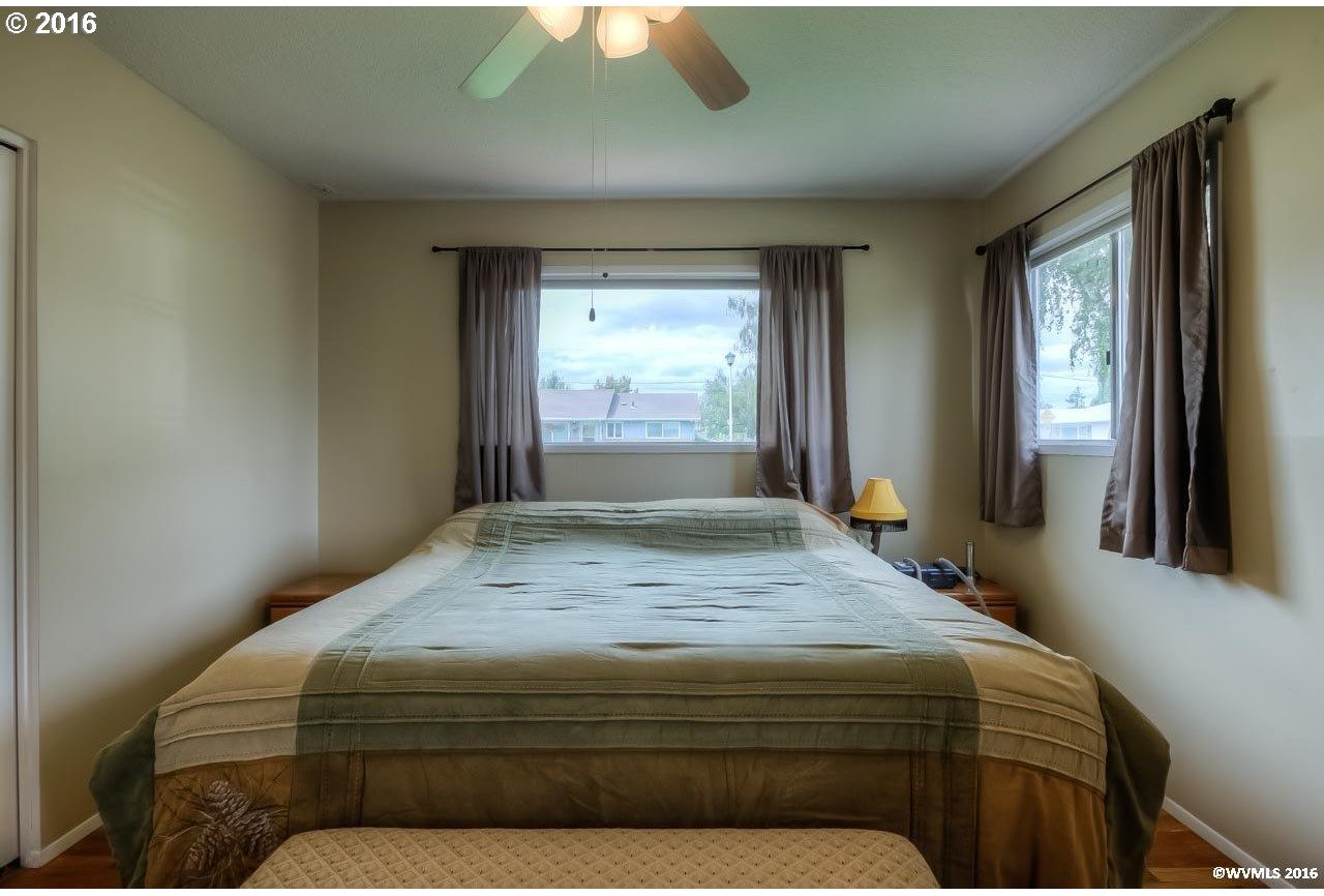 1394 Princeton Road Woodburn, OR 97071 - Photo 8 of 27 Gallery Image 8
