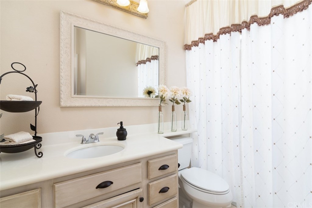 12 Ashton Mission Viejo, CA 92692 - Photo 13 of 35