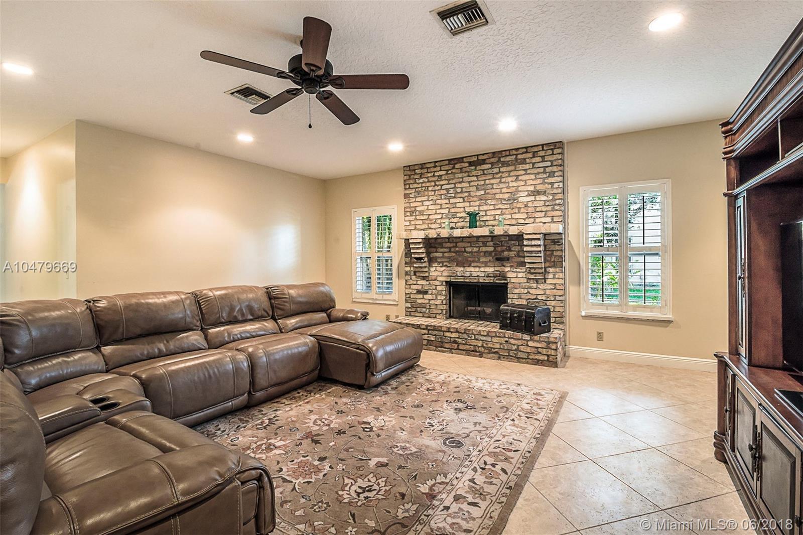 Whispering Trails Jupiter, FL 33458 - Photo 12 of 31