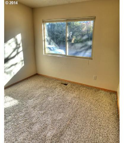 685 Southwest 4th Street Gresham, OR 97080 - Photo 12 of 15 Gallery Image 12