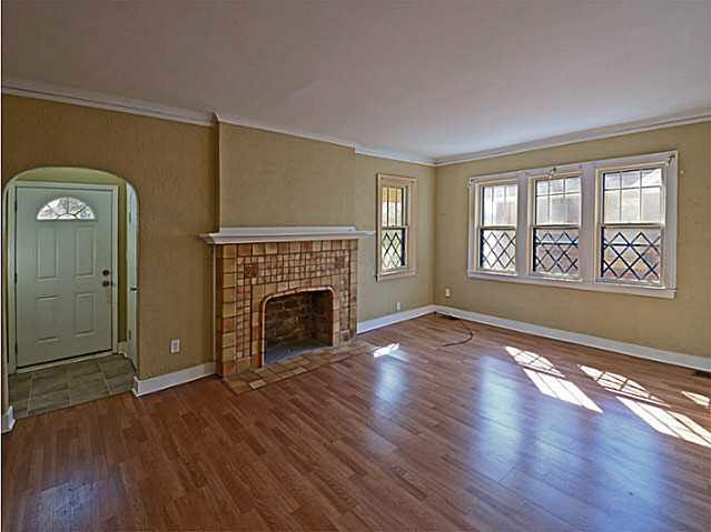 871 University Street Memphis, TN 38107 - Photo 3 of 21