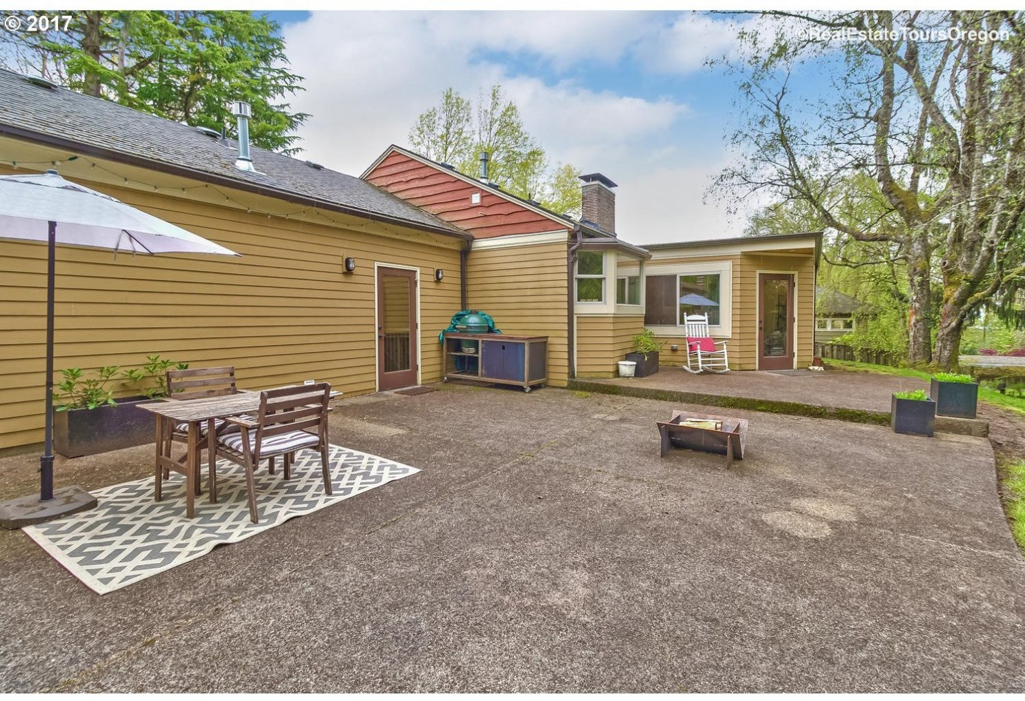 2645 Southwest Maple Lane Portland, OR 97225 - Photo 29 of 32 Gallery Image 29