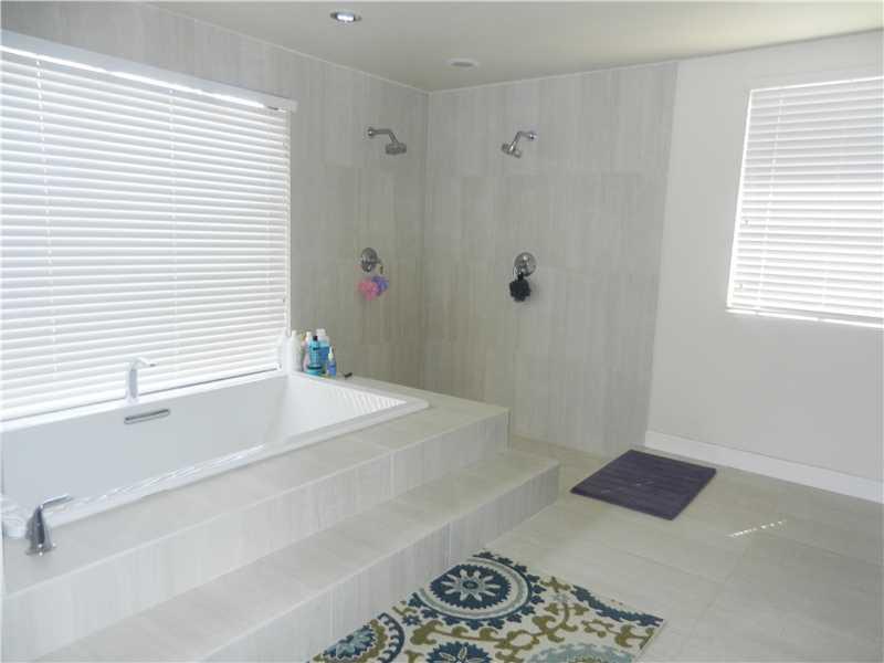 9611 Southwest 59th Terrace Miami, FL 33173 - Photo 5 of 12