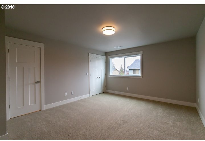 40321 Dubarko Road Sandy, OR 97055 - Photo 16 of 32