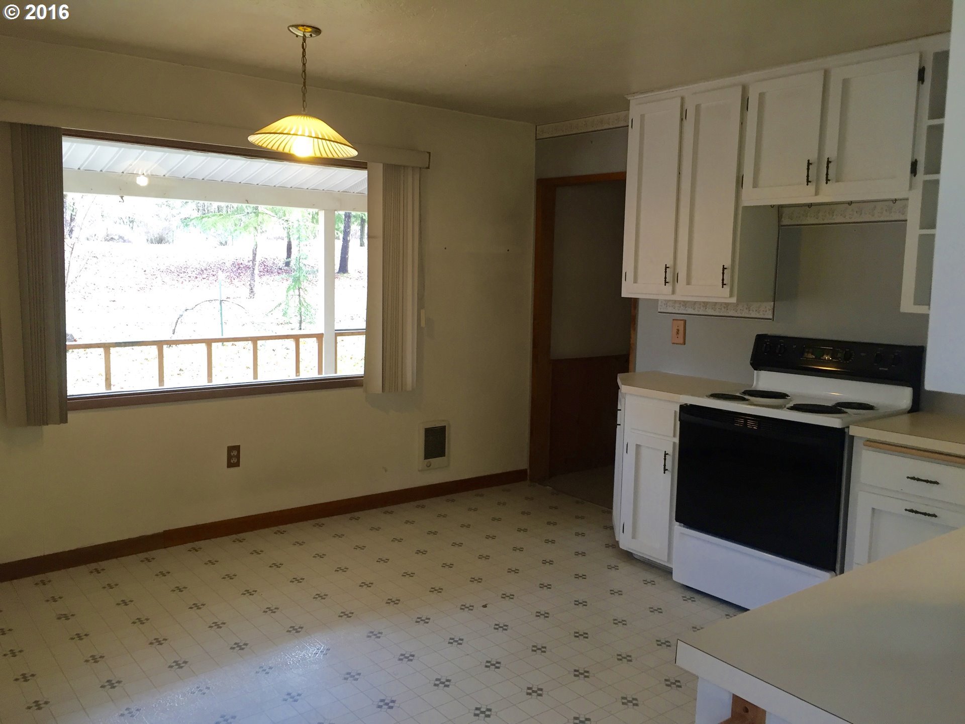 8108 Melqua Road Umpqua, OR 97486 - Photo 13 of 24 Gallery Image 13