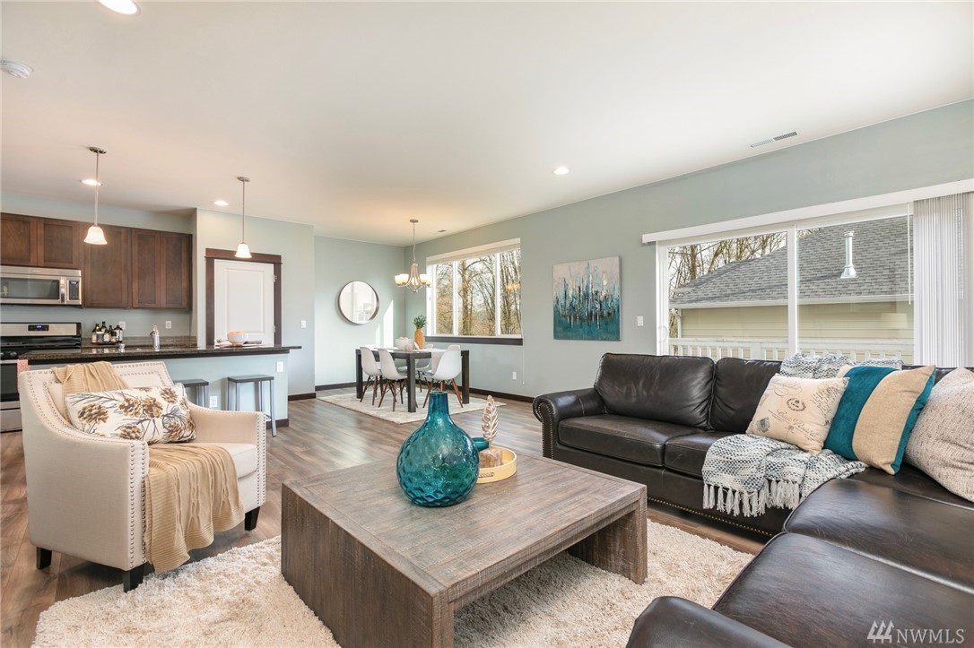17709 3rd Avenue Southeast Bothell, WA 98012 - Photo 5 of 22