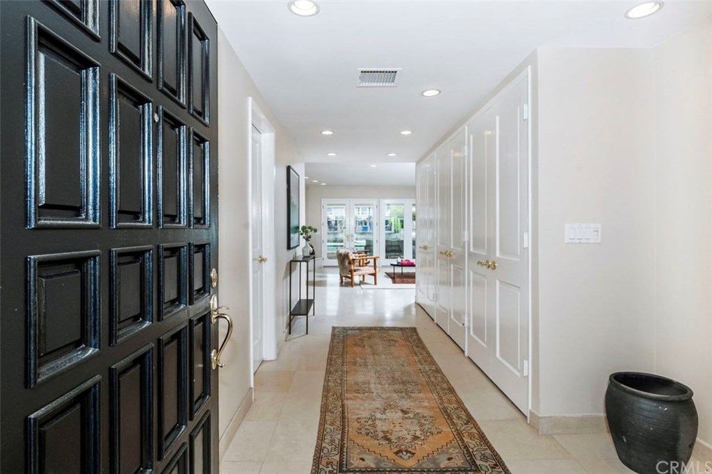 3282 Gilbert Drive Huntington Beach, CA 92649 - Photo 3 of 37