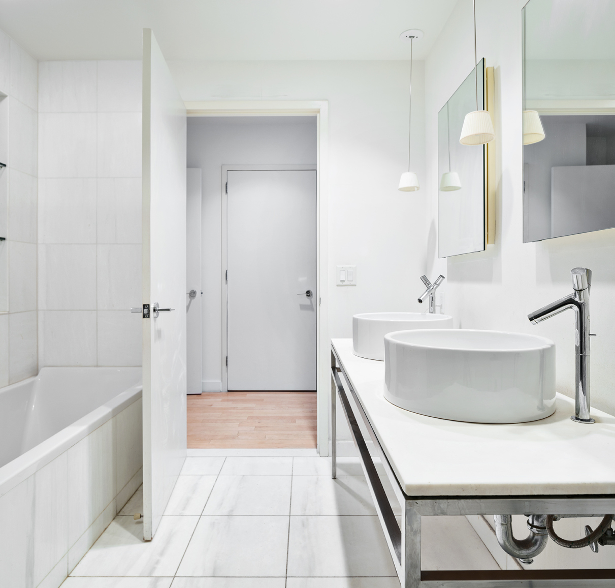 15 Broad Street, Unit 2120 Manhattan, NY 10005 - Photo 7 of 10