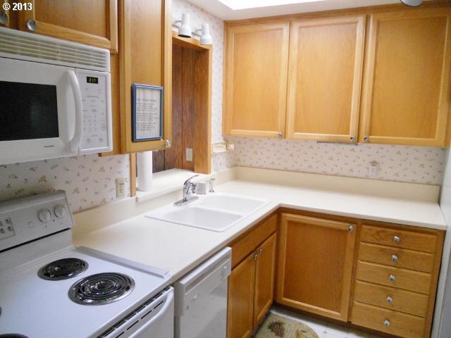 1638 Sallal Road Woodburn, OR 97071 - Photo 5 of 7 Gallery Image 5