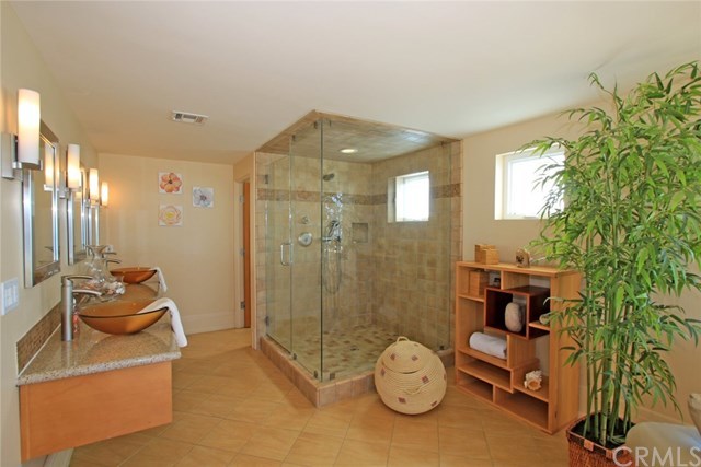 2129 Ocean Drive Oxnard, CA 93035 - Photo 39 of 71