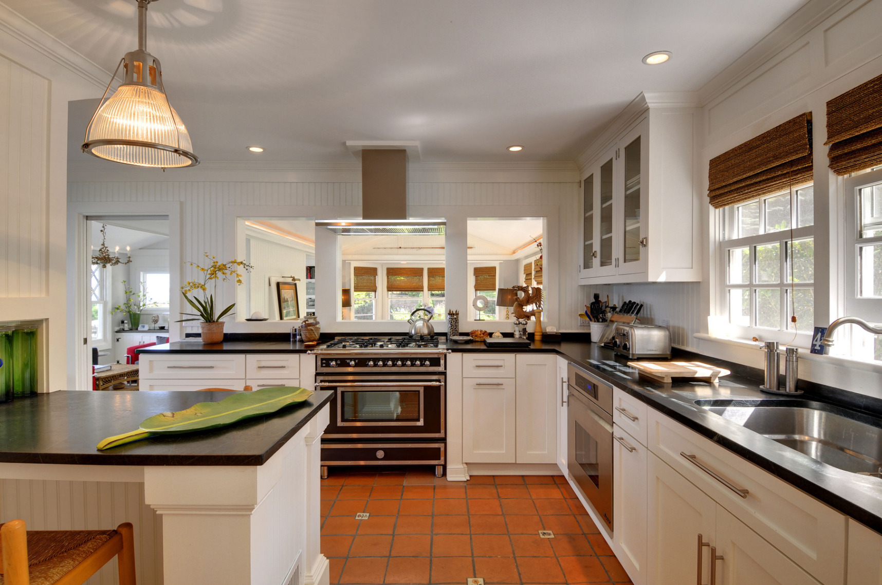 North Haven North Haven, NY 11963 - Photo 7 of 13