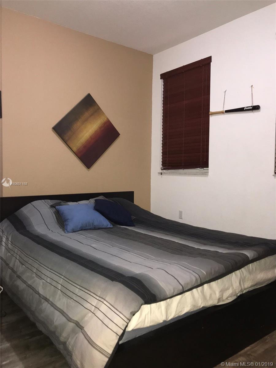 12546 Southwest 125th Terrace Miami, FL 33186 - Photo 13 of 18