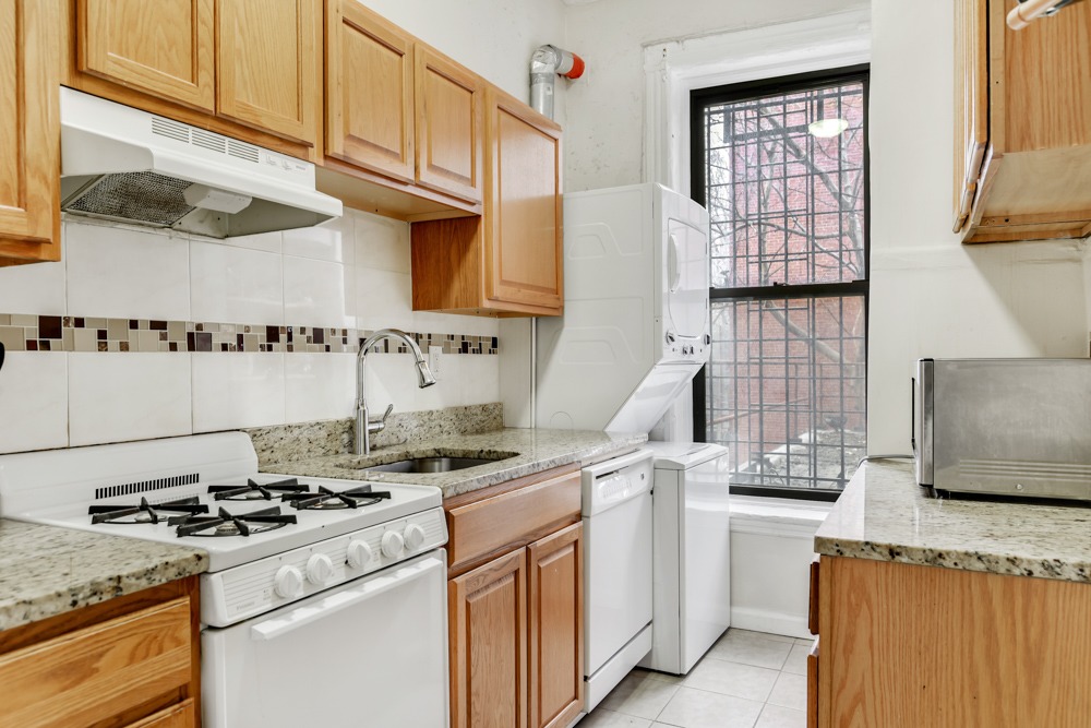 87 7th Avenue, Unit 1 Brooklyn, NY 11217 - Photo 4 of 7