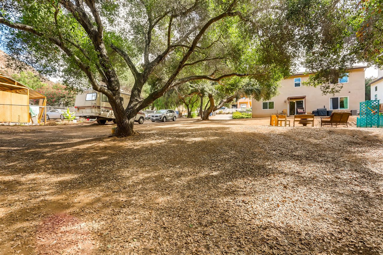 423 Silverbrook Drive El Cajon, CA 92019 - Photo 20 of 25