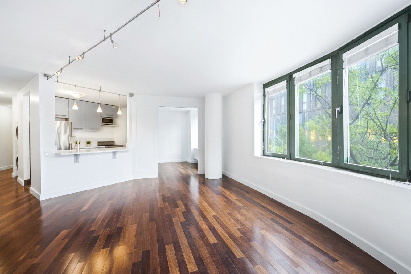 275 Greenwich Street, Unit 2K Manhattan, NY 10007 - Photo 3 of 7