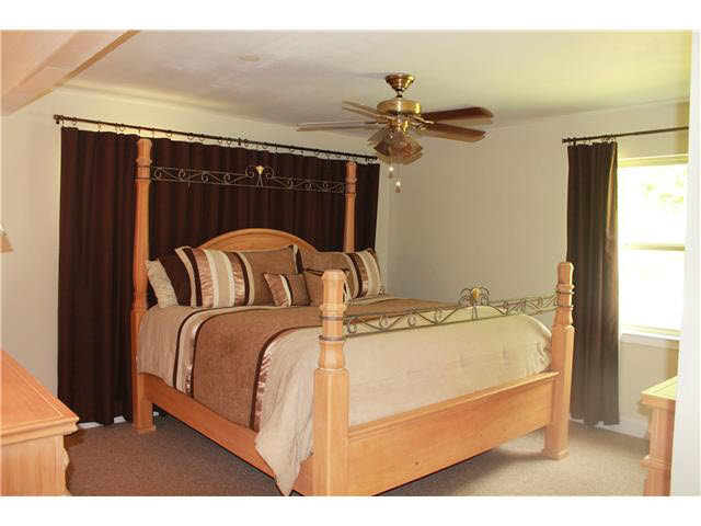 173 Ralph Road Covington, TN 38019 - Photo 7 of 17 bring on the oversized furniture!! Walk through closet too!!