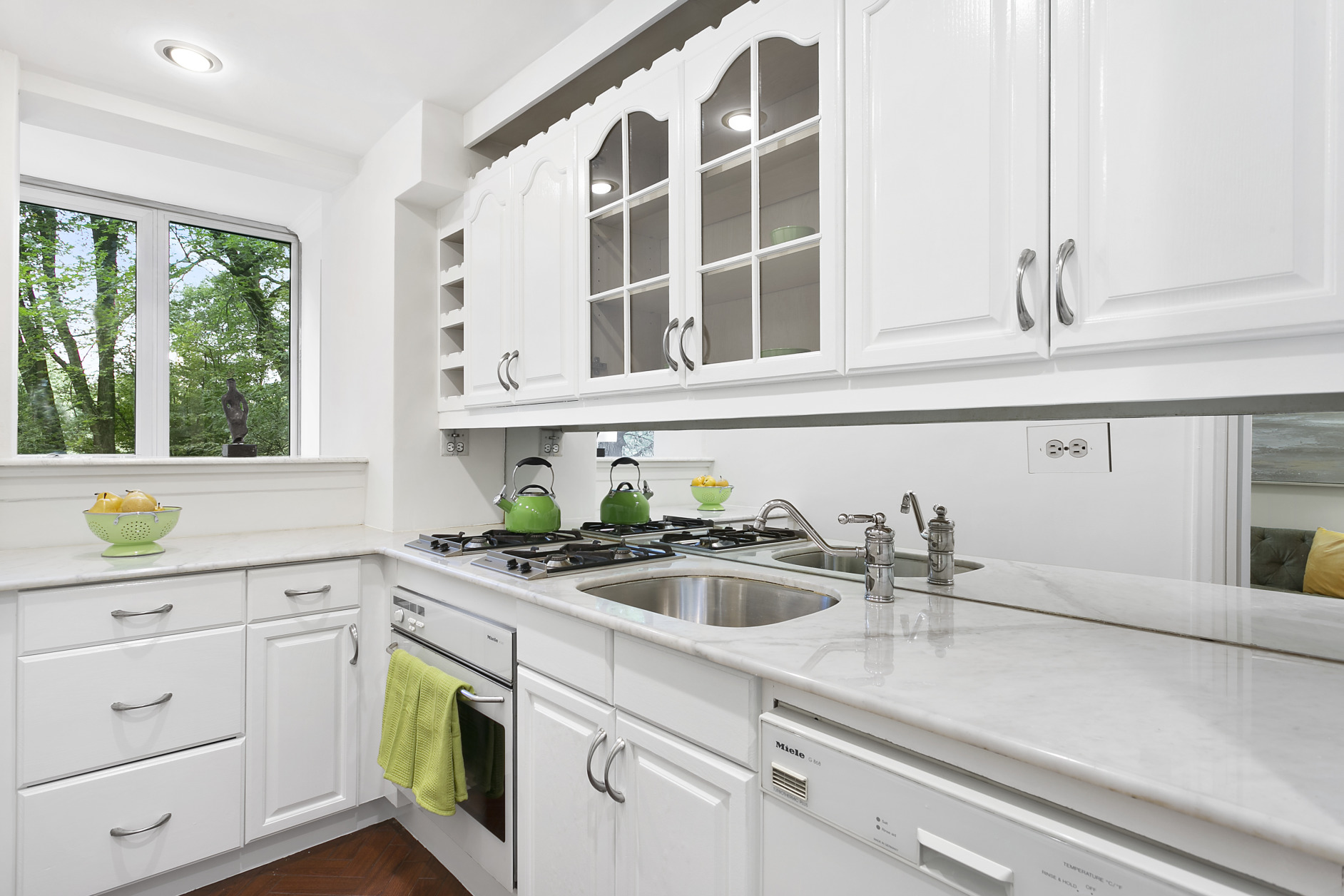 923 5th Avenue, Unit 3B Manhattan, NY 10021 - Photo 5 of 9