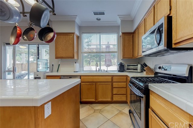 33140 Fox Road Temecula, CA 92592 - Photo 13 of 30