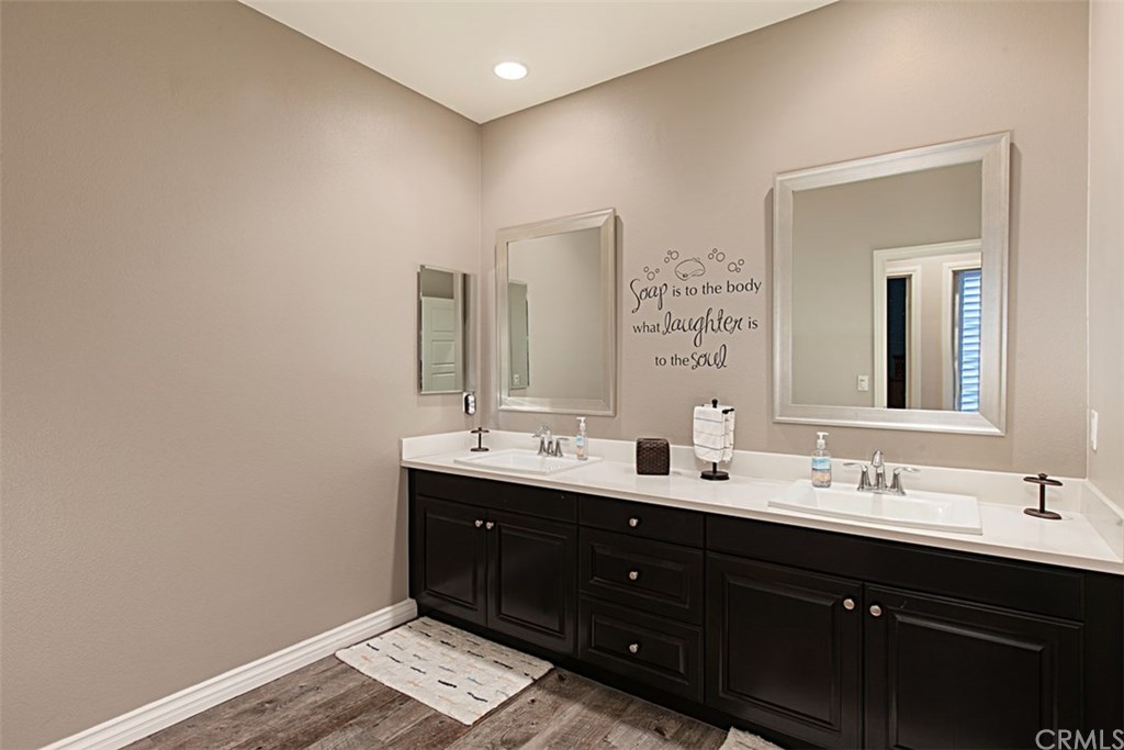 41275 St Croix Temecula, CA 92591 - Photo 31 of 44