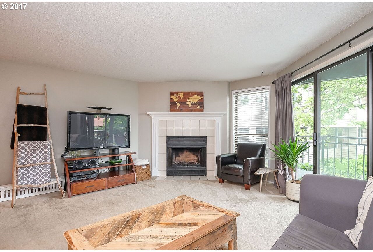 5606 South Riverside Lane, Unit 2 Portland, OR 97239 - Photo 26 of 26 Gallery Image 26