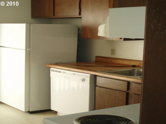 326 Northwest 14th Street, Unit 2 Pendleton, OR 97801 - Photo 7 of 16 Gallery Image 7