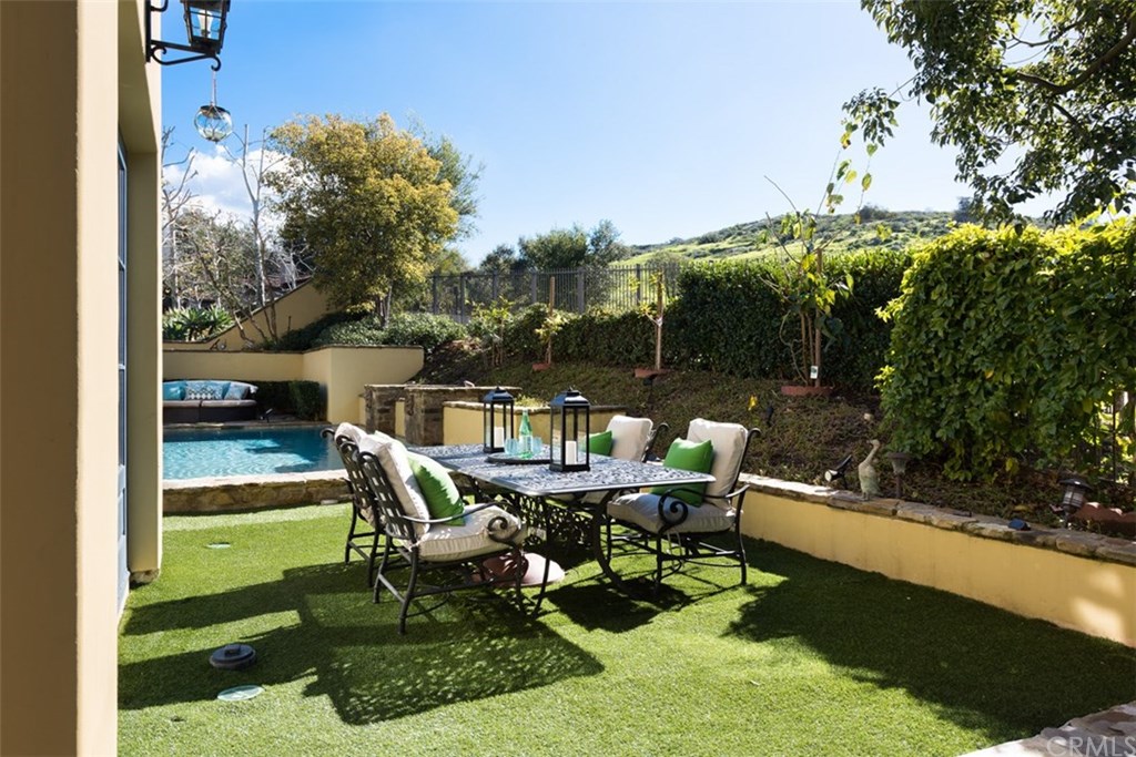 22 Golden Eagle Irvine, CA 92603 - Photo 19 of 29