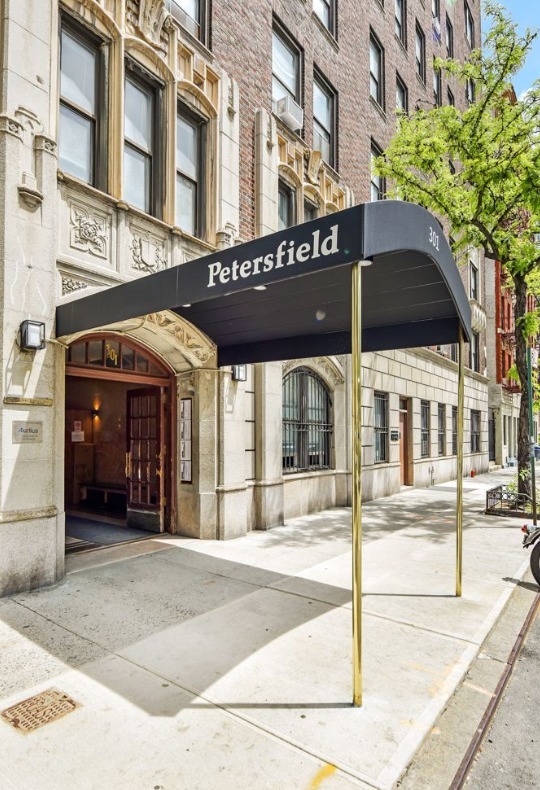 The Petersfield 301 E 21st St, Manhattan, NY 10010 - Photo 2 of 4