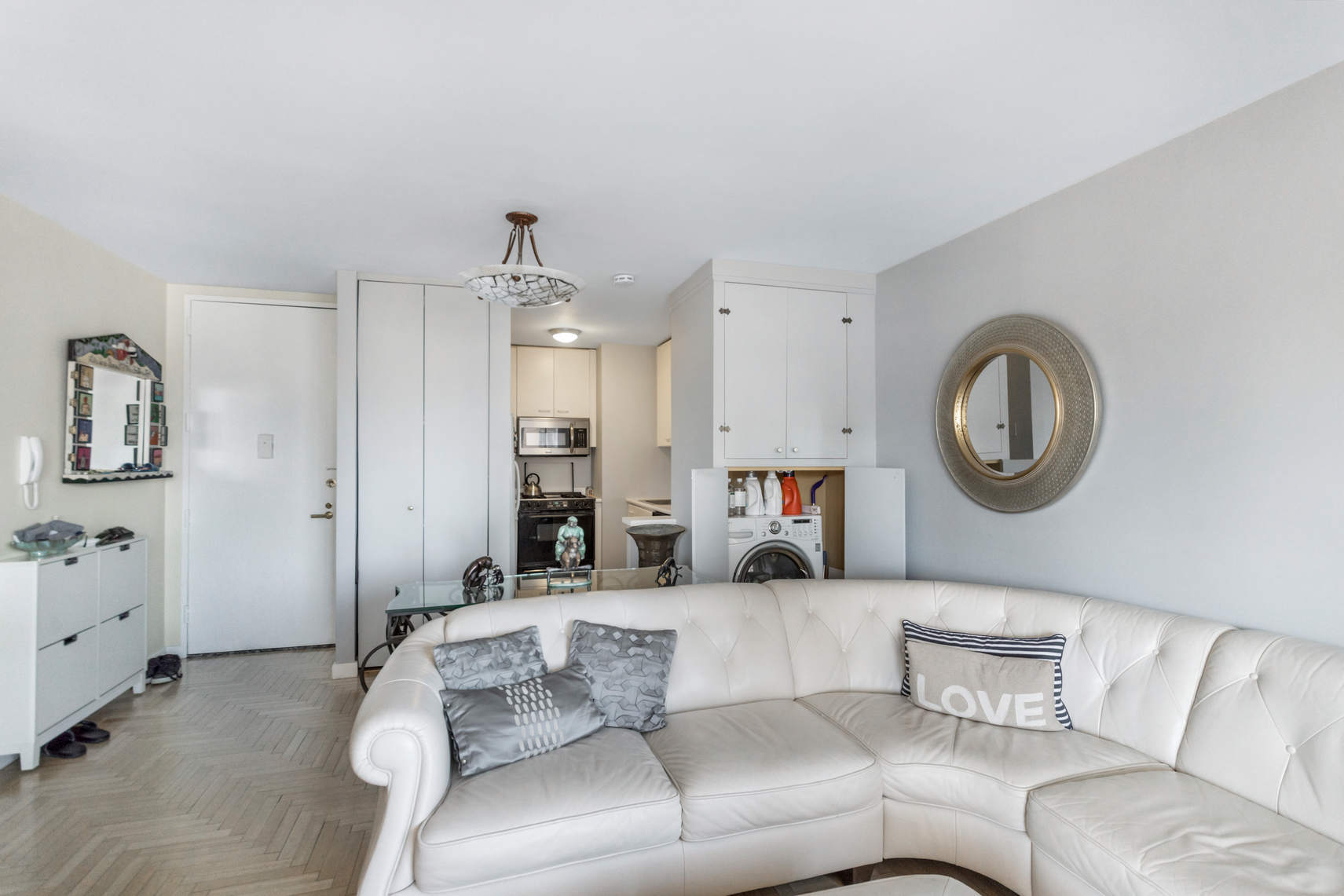 401 East 84th Street, Unit 21B Manhattan, NY 10028 - Photo 2 of 9